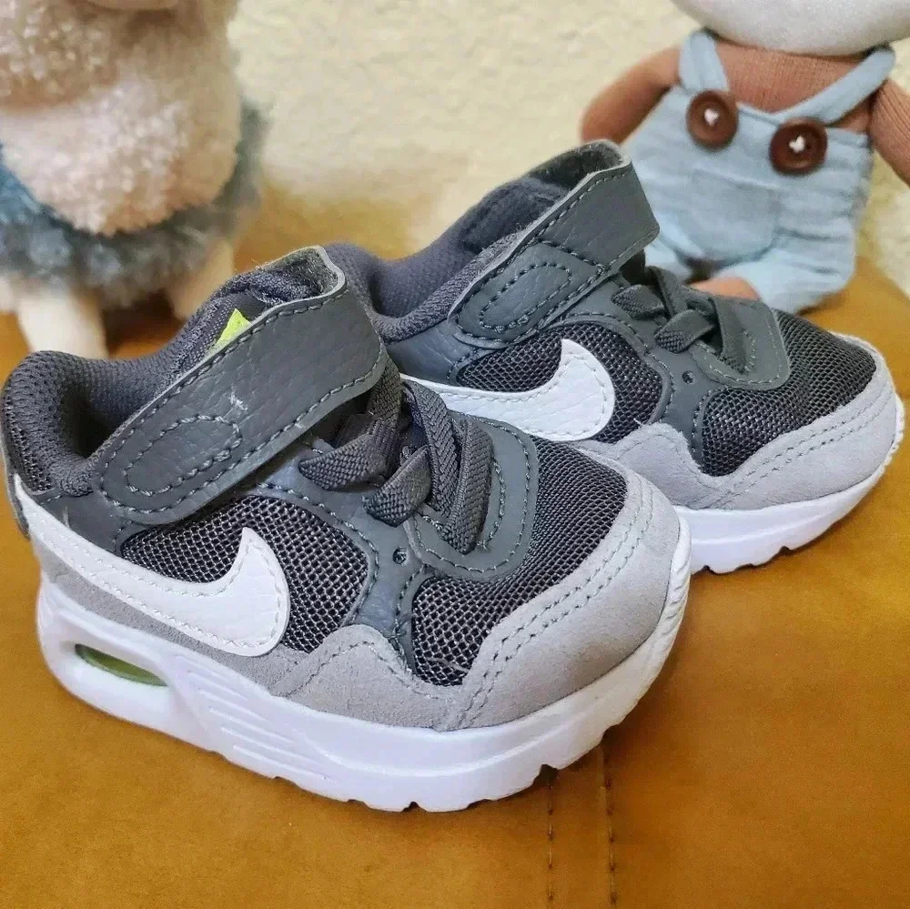 ✨Host Pick!✨ Nike Air Max Gray Baby Toddler Sneakers Size 2c Shoes